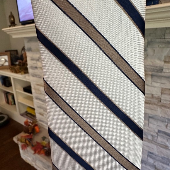 Tommy Hilfiger Men's Silk Striped Necktie Beige Blue Brown Classic Business - Picture 6 of 7